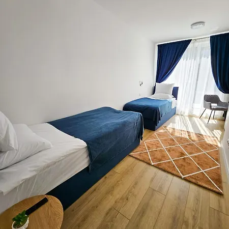 Sea Garden Luxury * וארנה