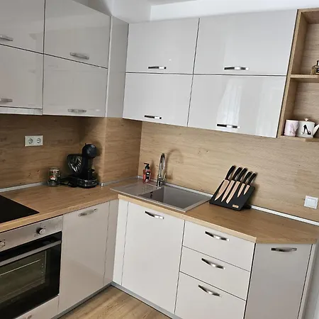 דירה Sea Garden Luxury וארנה