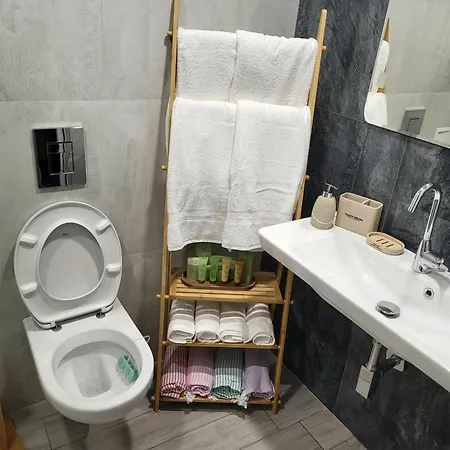 Sea Garden Luxury דירה *