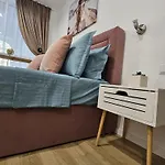 公寓 Sea Garden Luxury 瓦爾納