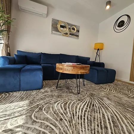 Sea Garden Luxury