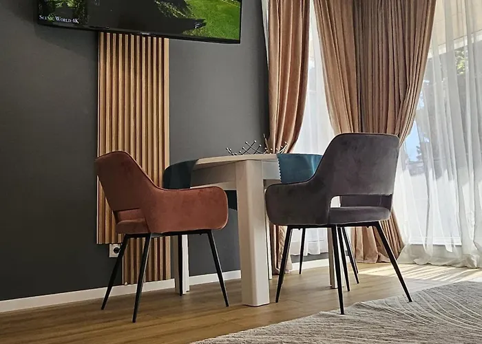 Апартаменти Sea Garden Luxury