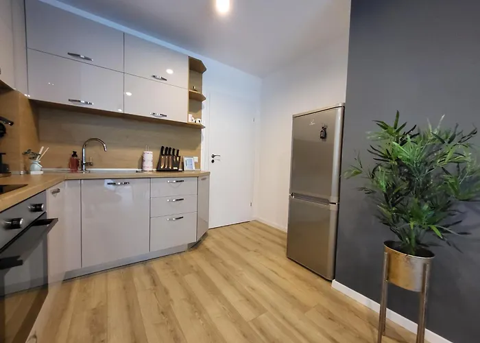 Апартаменти Sea Garden Luxury Варна